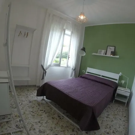 Scaloni Couette-café Agropoli